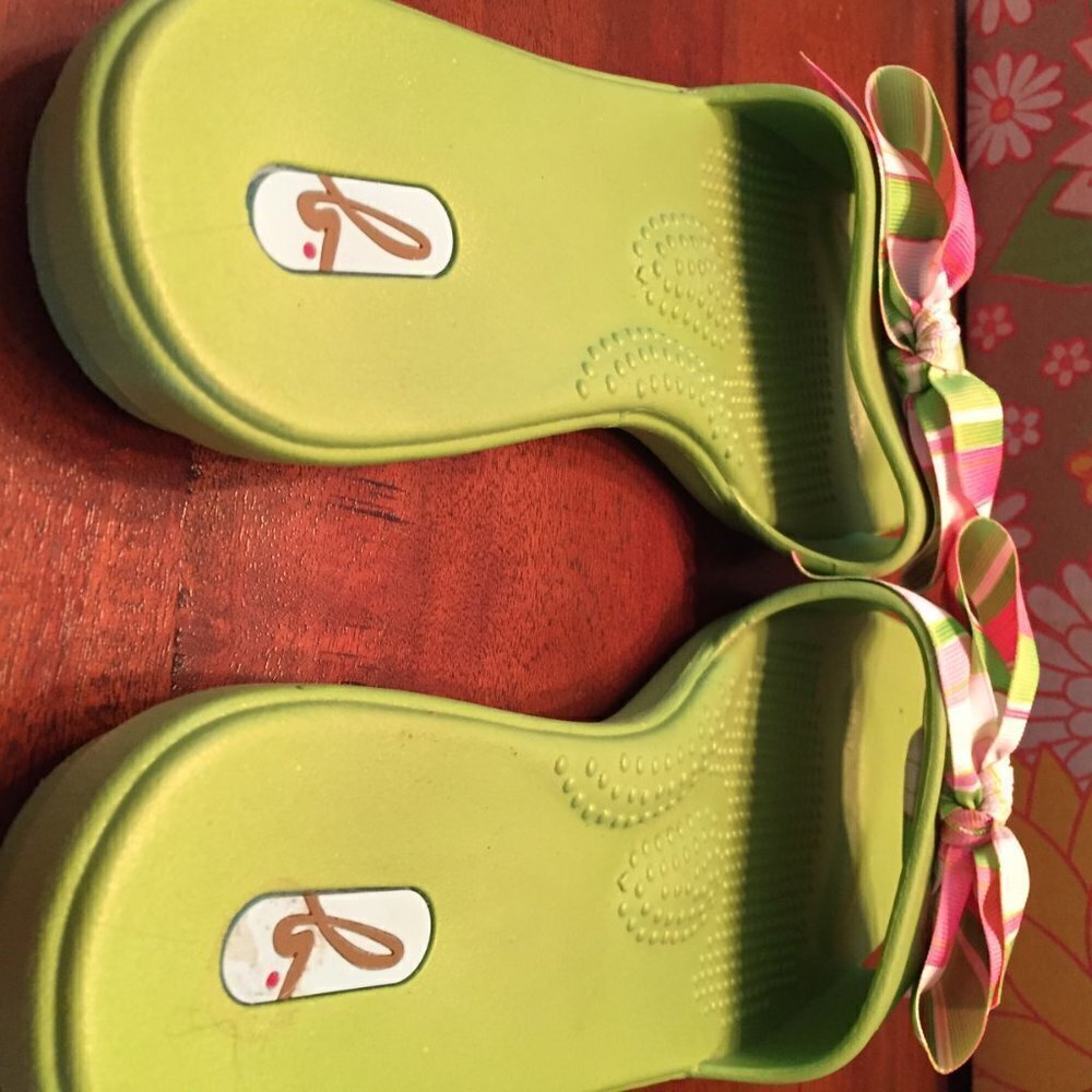 OKAL RUBBER SLIDES LIME GREEN - Picture 8 of 10